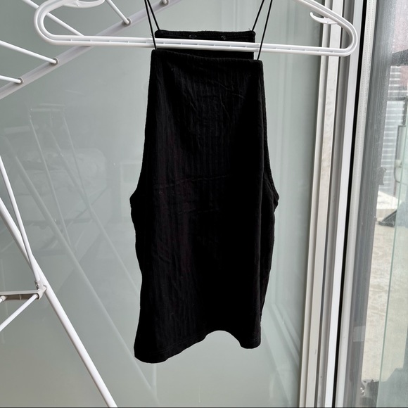 Black ribbed crop top - Picture 2 of 2